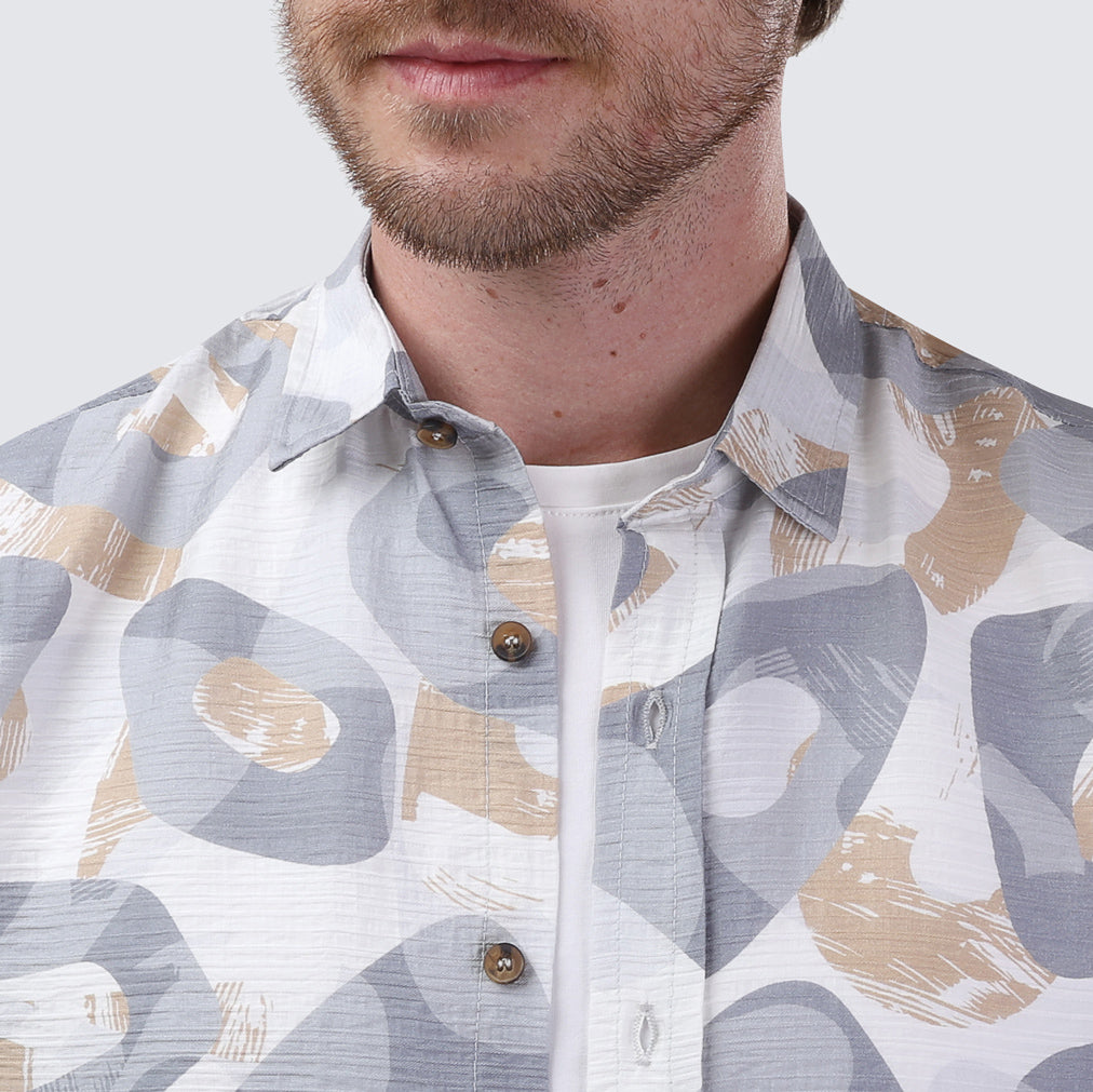 Huawie Half-Sleeve Shirt