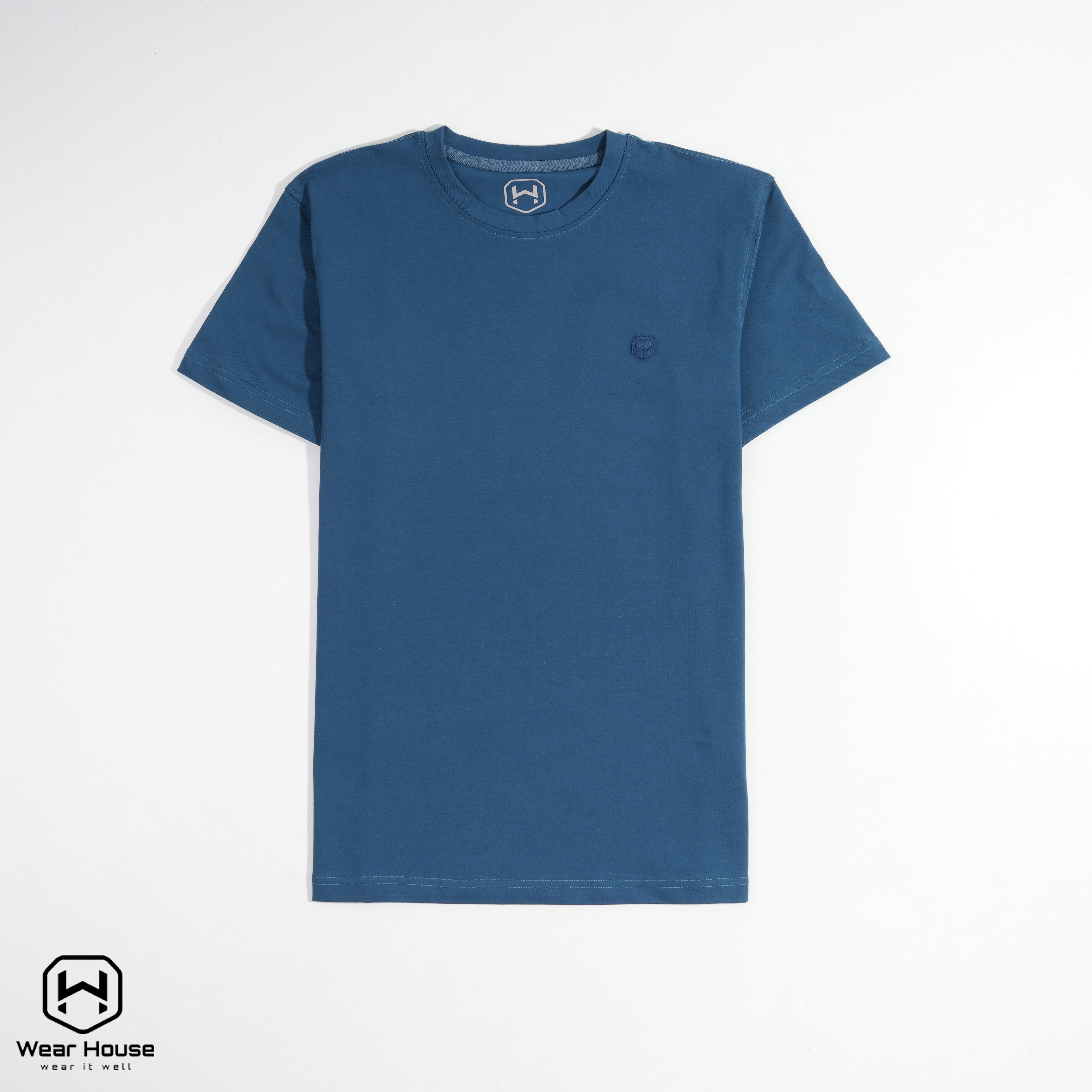 Basic T-Shirt