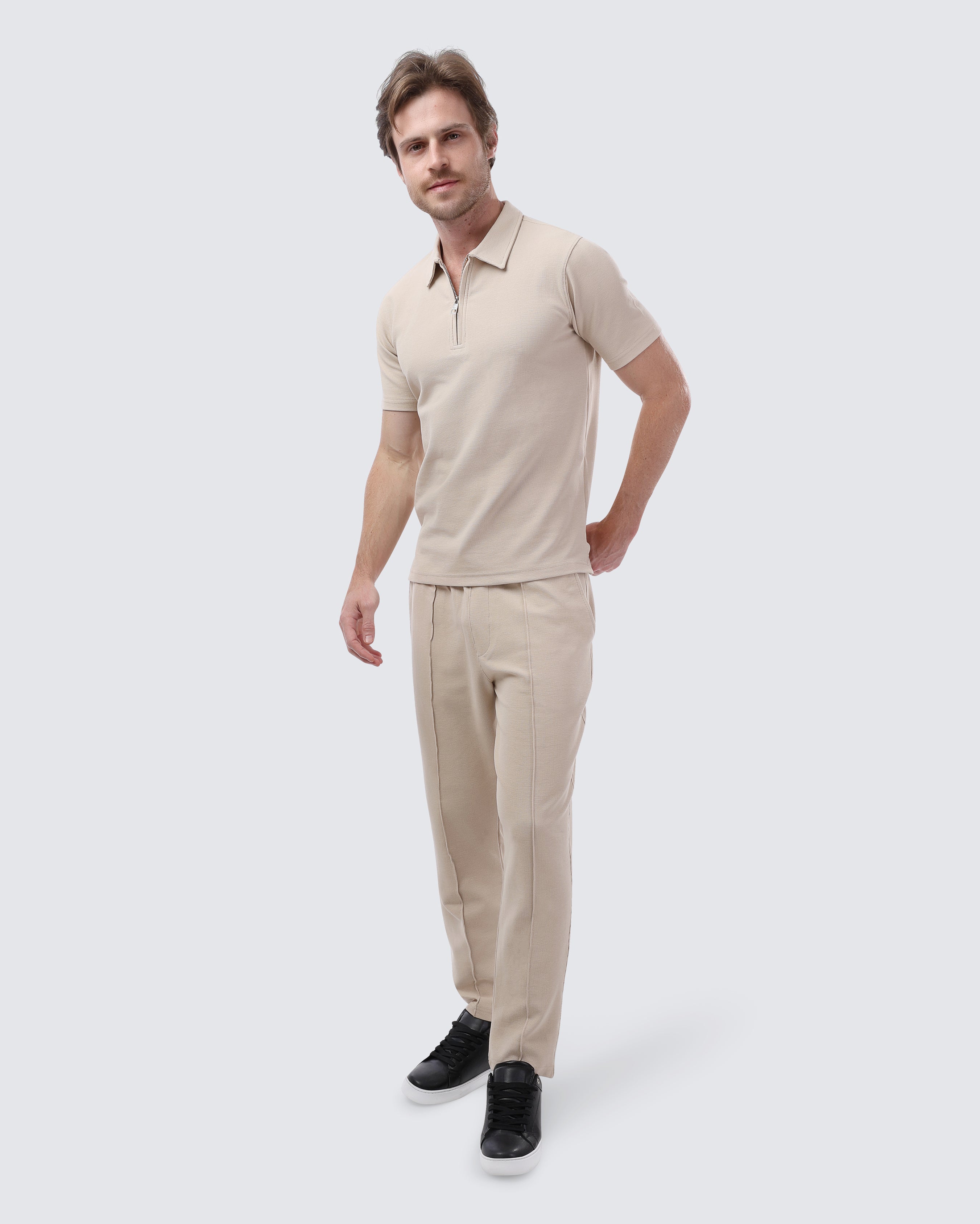 Baskota Suit