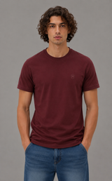 Basic T-Shirt