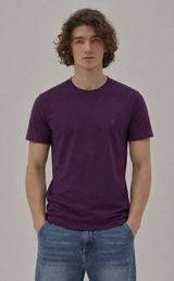 Basic T-Shirt