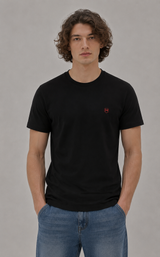 Basic T-Shirt